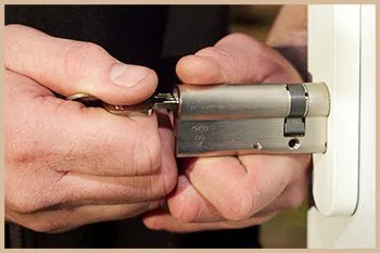 Elite Locksmith Services Cherry Hill, NJ 856-437-3693 Elite Locksmith Services Cherry Hill, NJ 856-437-3693 - 1-locksmiths